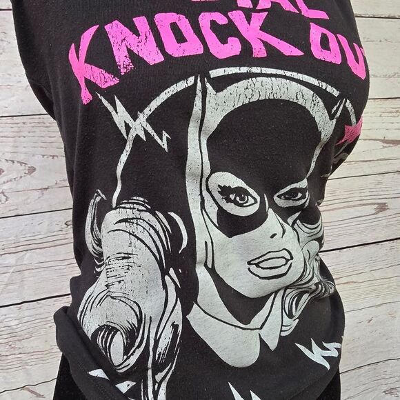 Black tank top | Comic | total knock out. - Picture 3 of 4